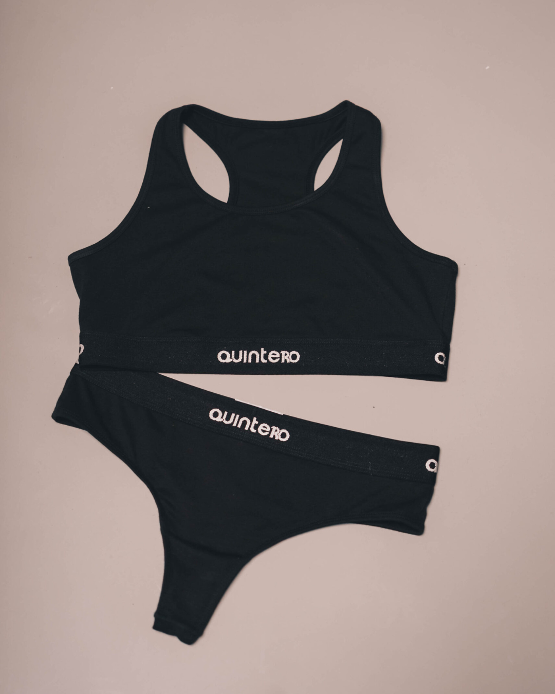 BLACK SUIT WOMEN BASIC